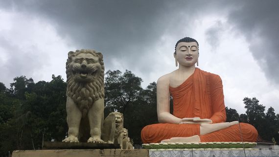 Буддийский храм в Вирагоде