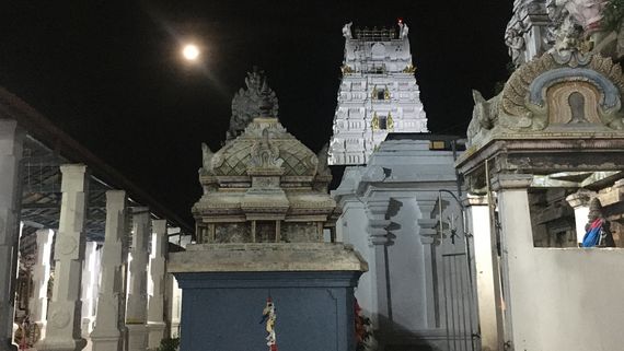 Башня, лунный храм